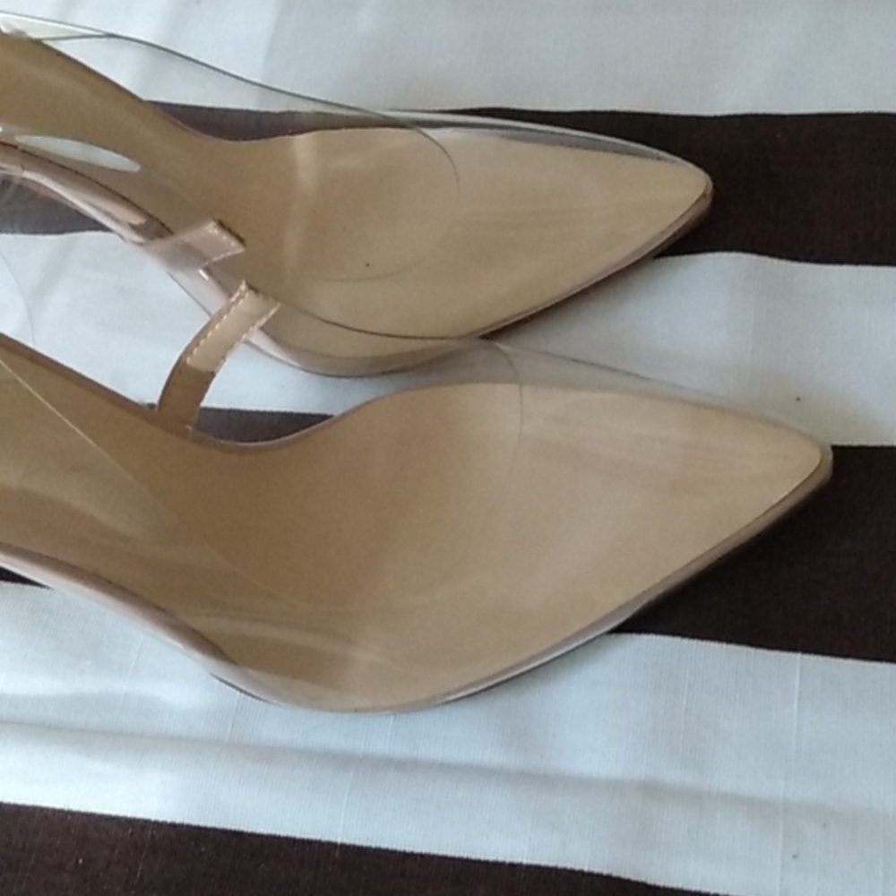 Shoes - Picture 9 of 9